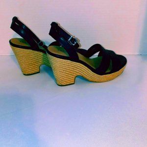 TORRID Black Cutout Platform Espadrille Wedge Shoe Size 10W GUC